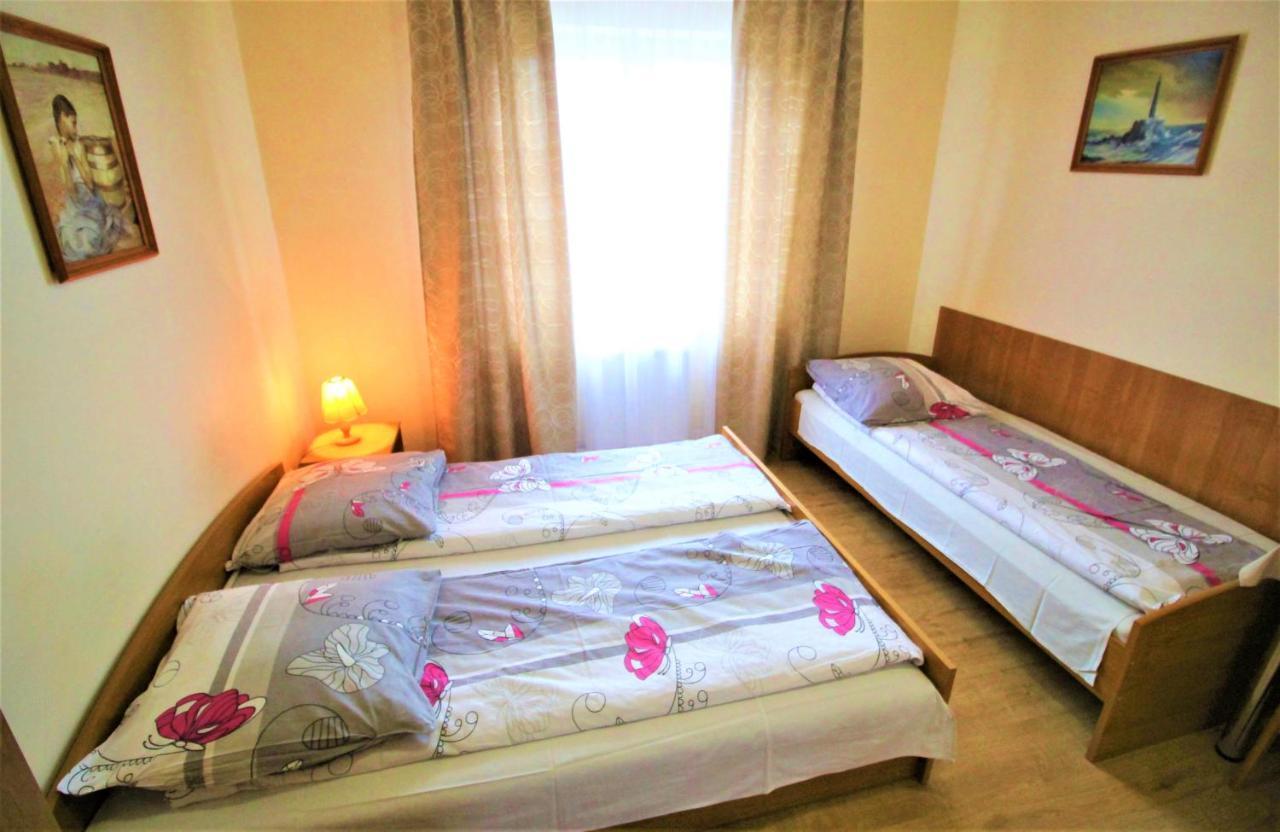 Michalek W Rowach Bed & Breakfast รอวี ภายนอก รูปภาพ