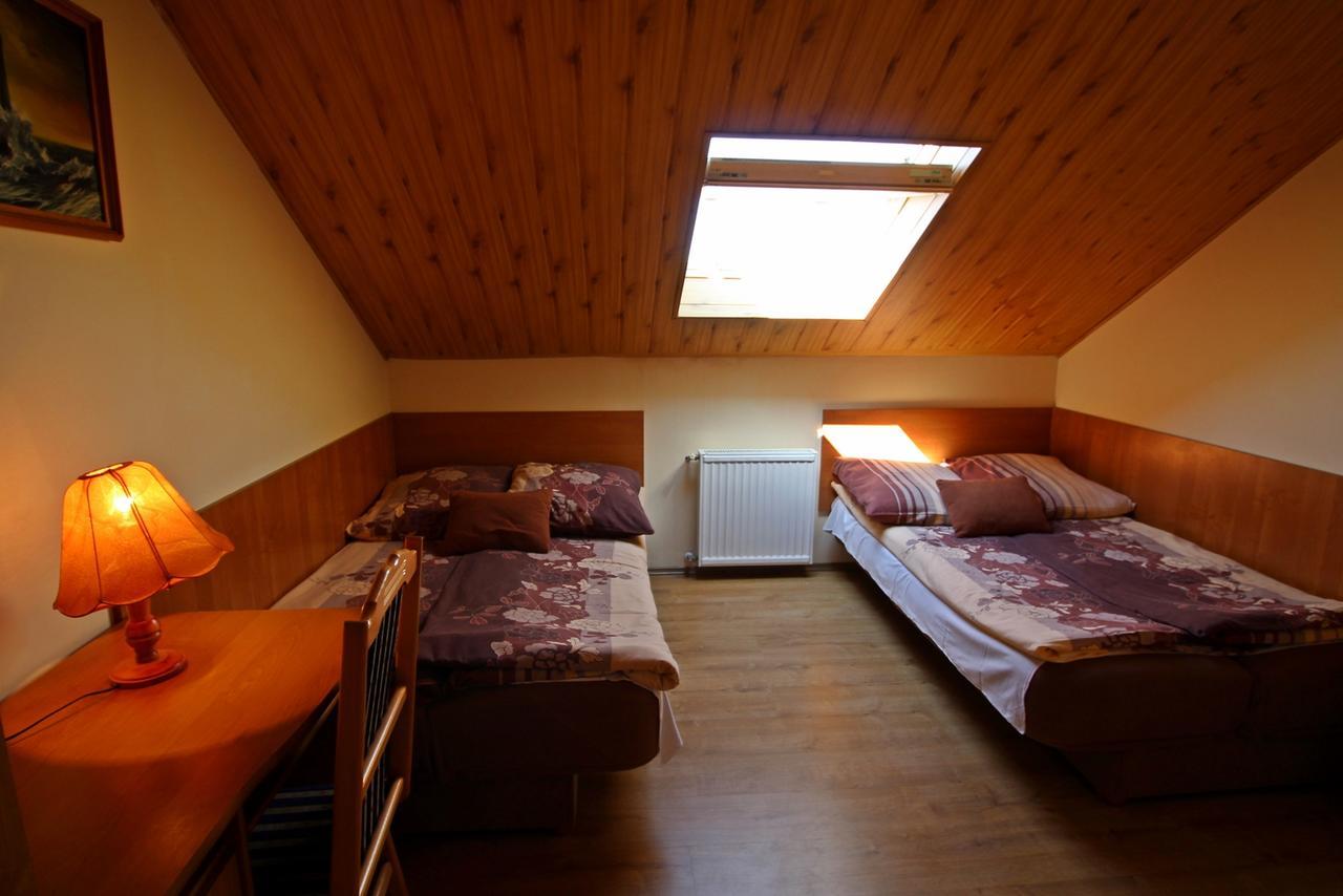 Michalek W Rowach Bed & Breakfast รอวี ภายนอก รูปภาพ